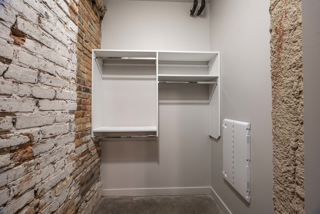 1706 Sherman Avenue - Photo 4