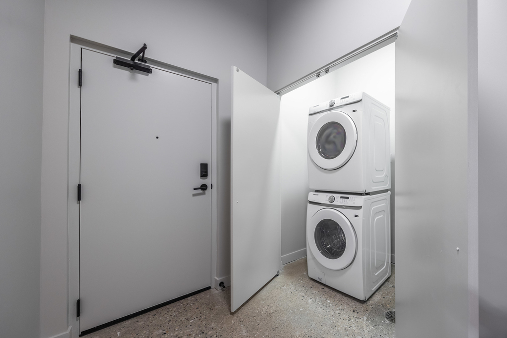 1706 Sherman Avenue - Photo 9