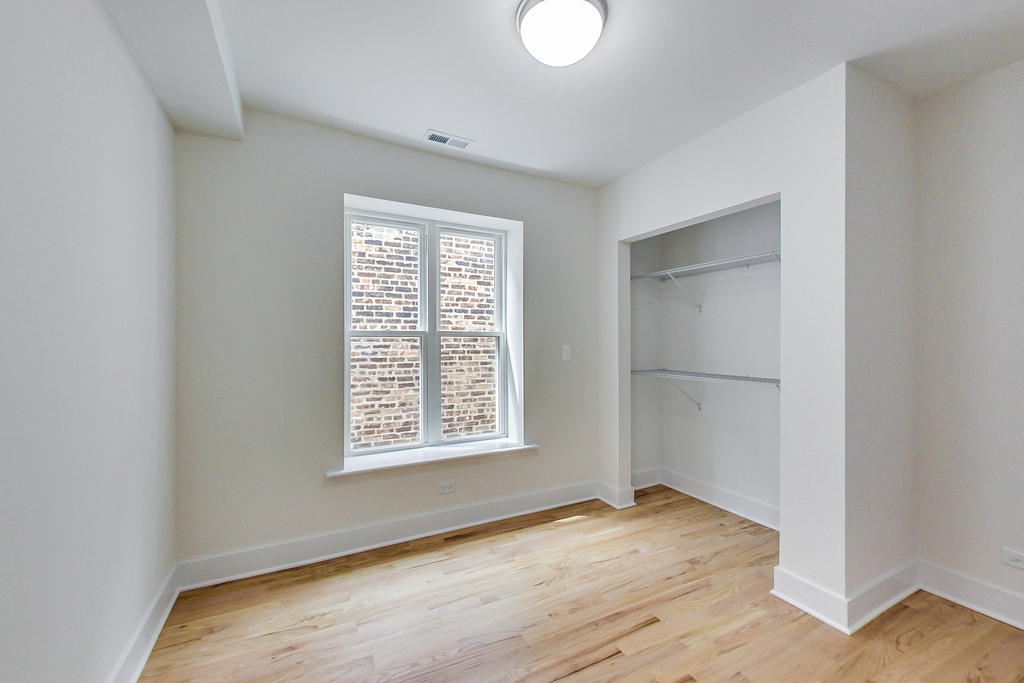 815 S Carpenter Street - Photo 8