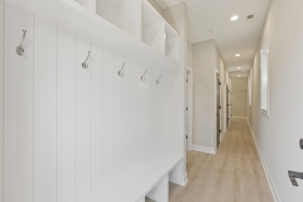 4932 S Champlain Avenue - Photo 15
