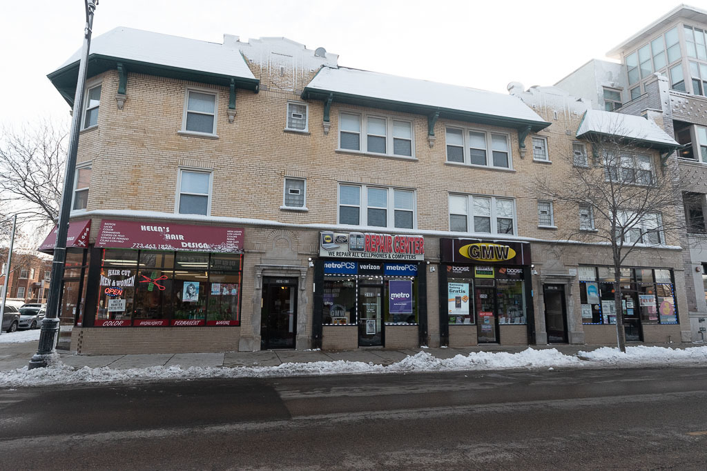 3103 W Lawrence Avenue - Photo 0