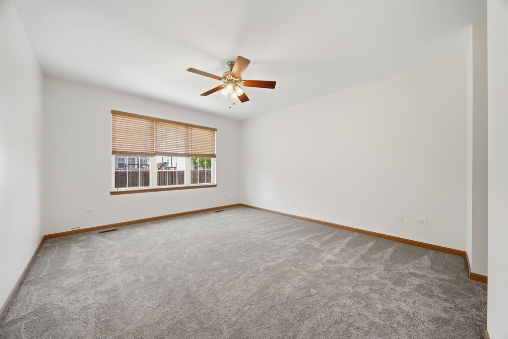 16340 Crescent Lake Drive - Photo 19