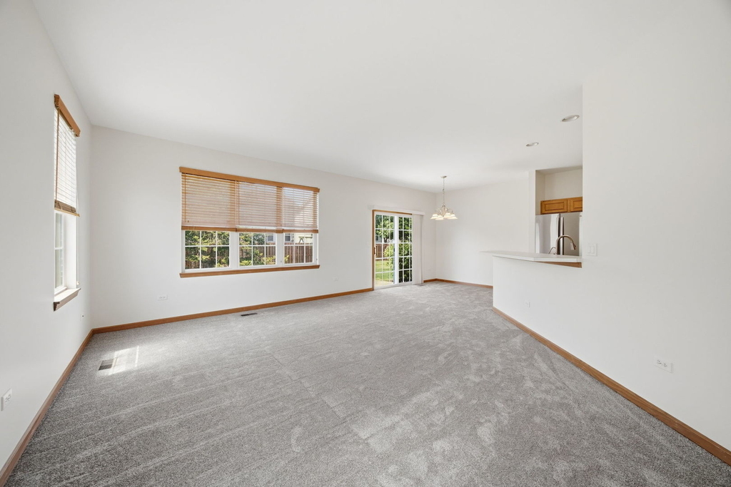 16340 Crescent Lake Drive - Photo 8
