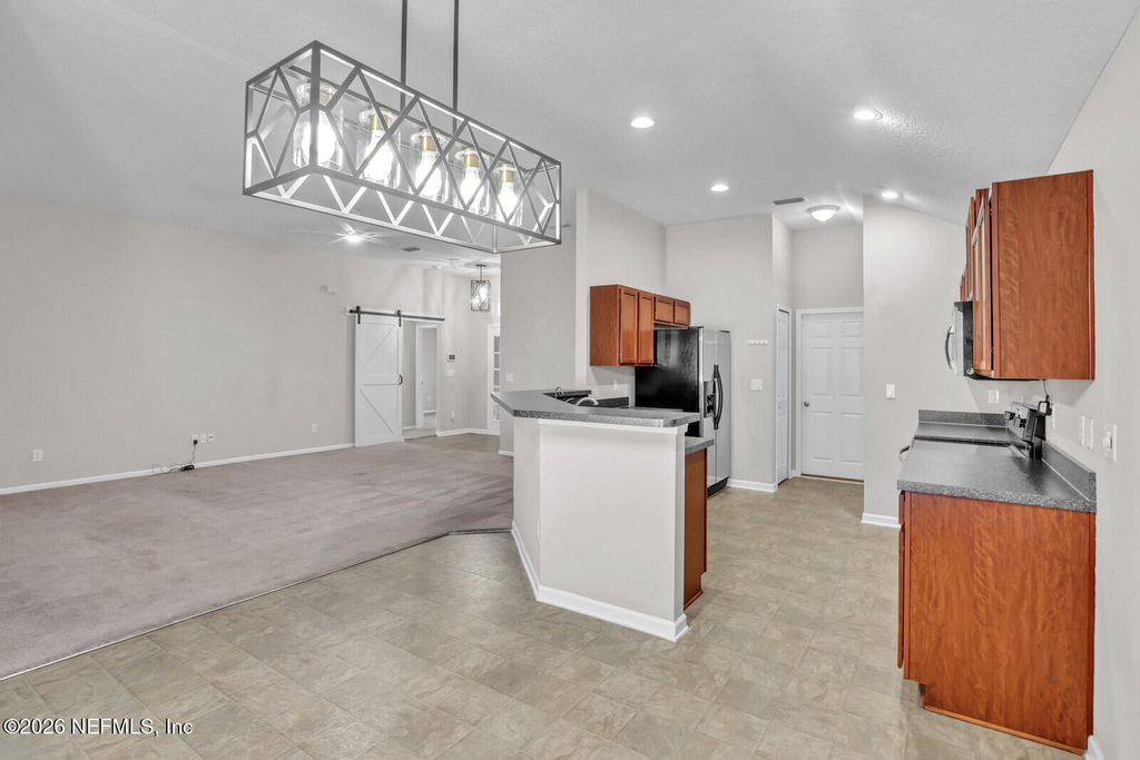 4892 Monroe Forest Drive - Photo 9