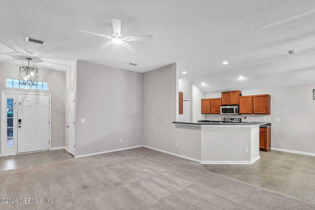 4892 Monroe Forest Drive - Photo 4