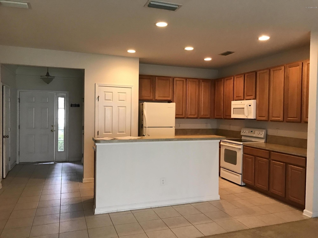 7104 Stonelion Circle - Photo 1