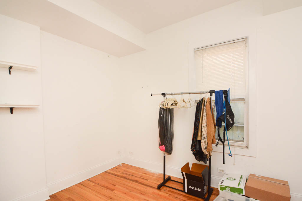 1314 W Roscoe Street - Photo 13