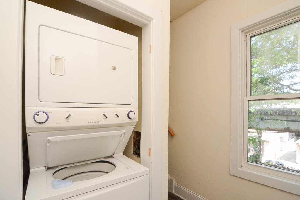 1314 W Roscoe Street - Photo 18