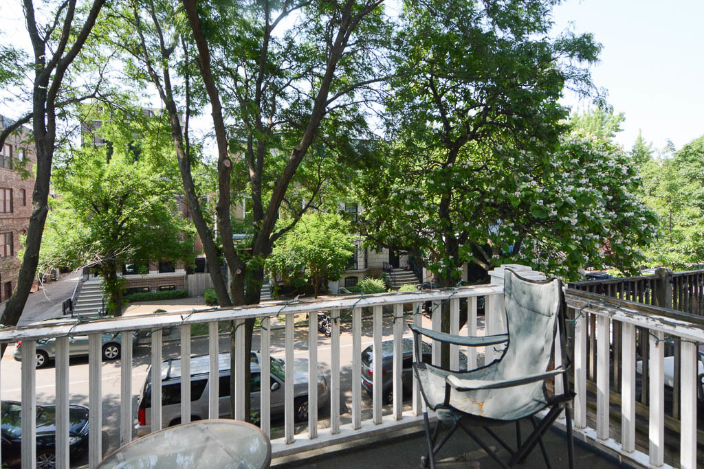 1314 W Roscoe Street - Photo 19