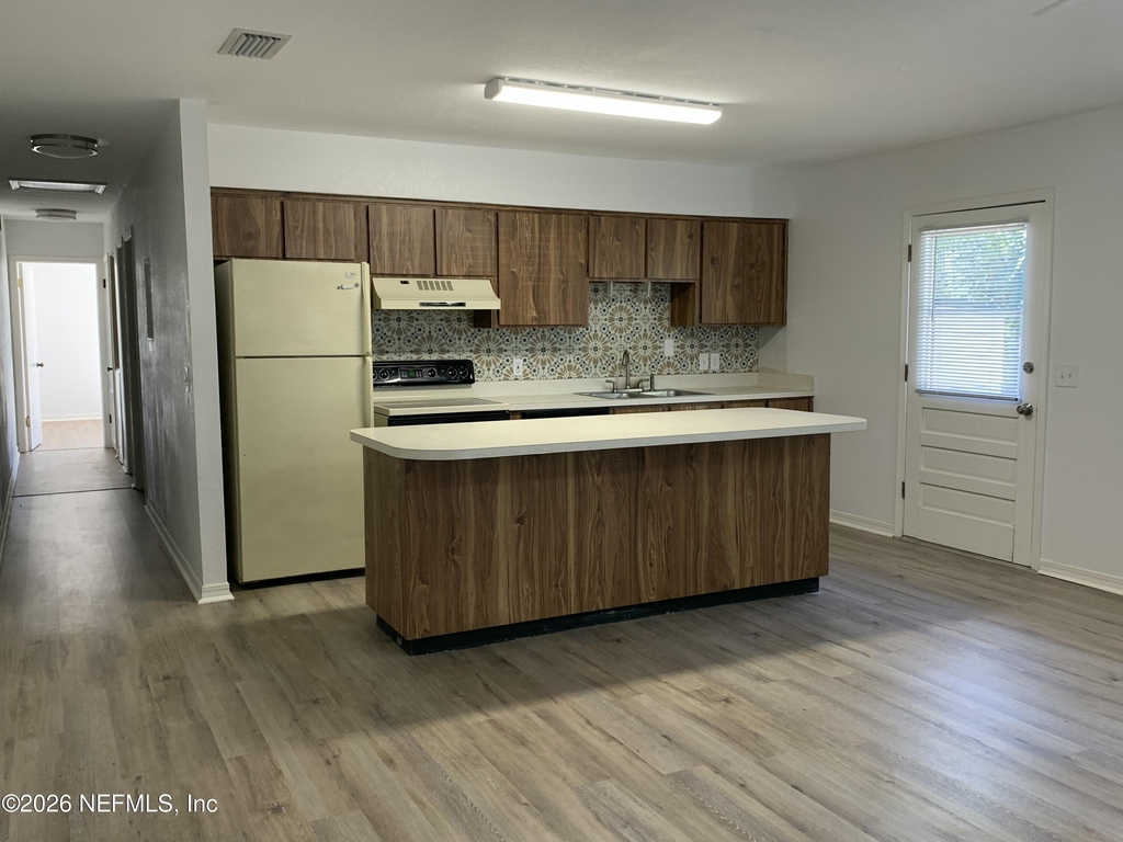 1200 16th Avenue - Photo 3