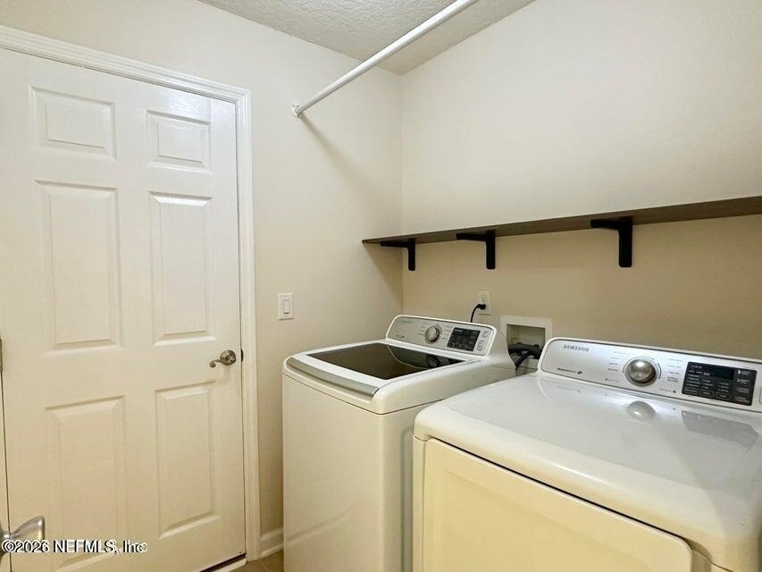 4930 Tiger Lily Lane - Photo 18