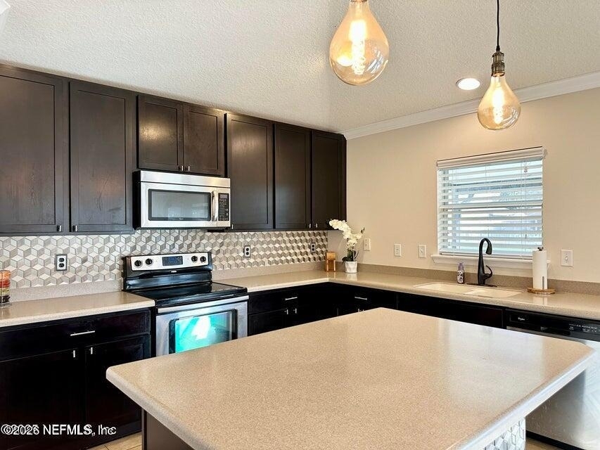 4930 Tiger Lily Lane - Photo 8