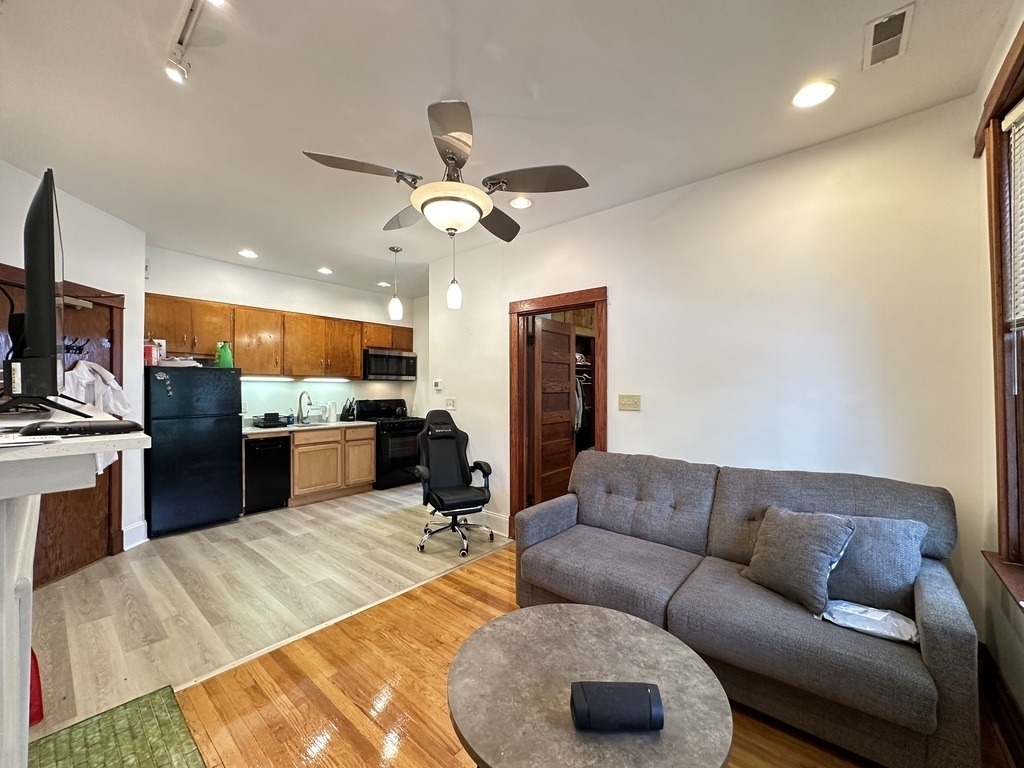 2821 W Shakespeare Avenue - Photo 13