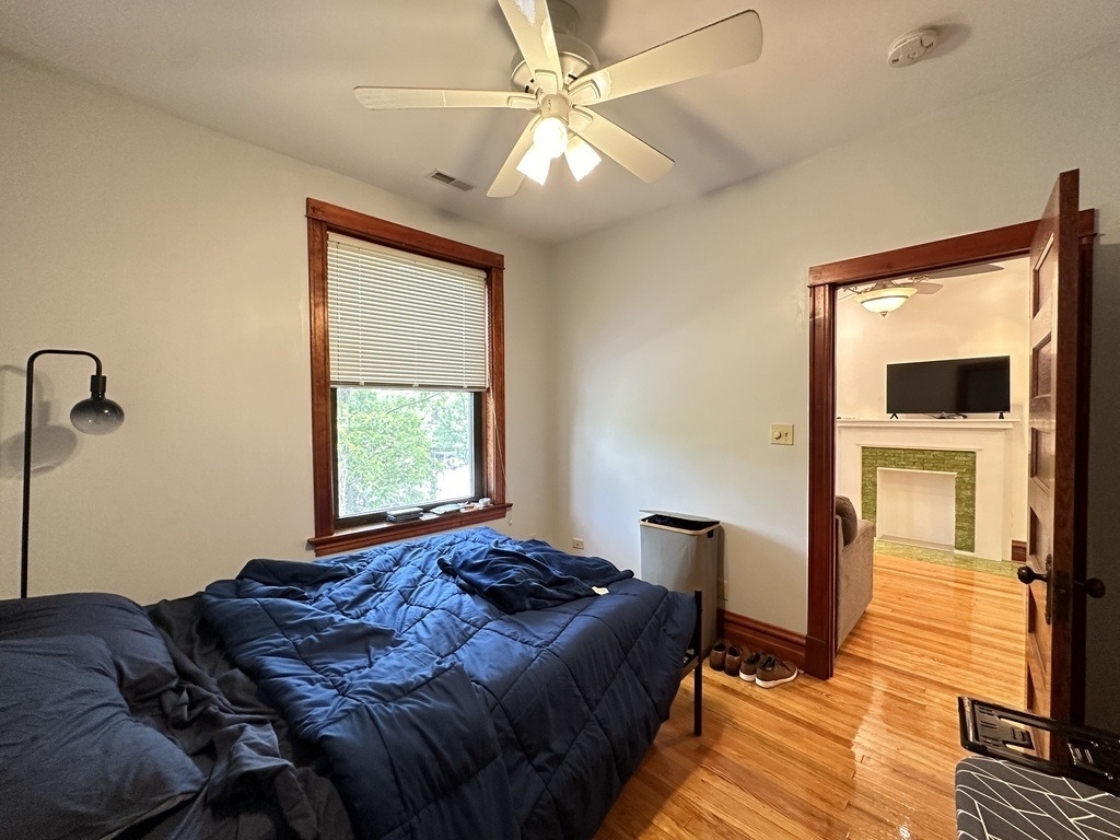 2821 W Shakespeare Avenue - Photo 17