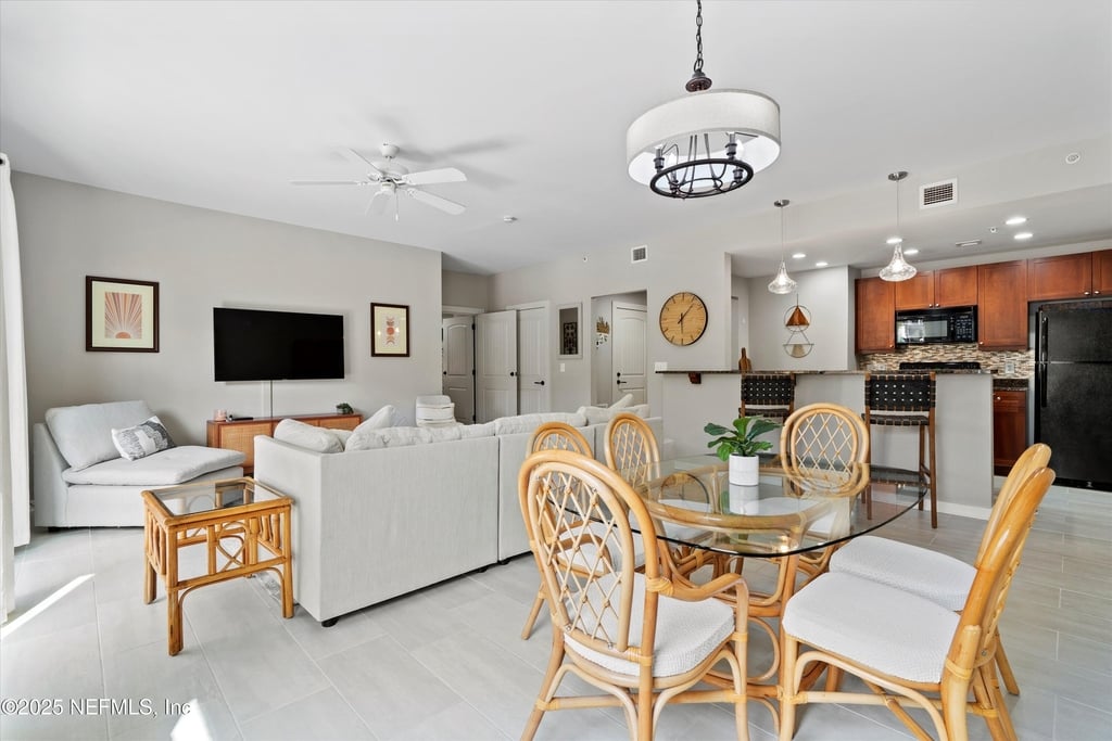 955 Registry Boulevard - Photo 4