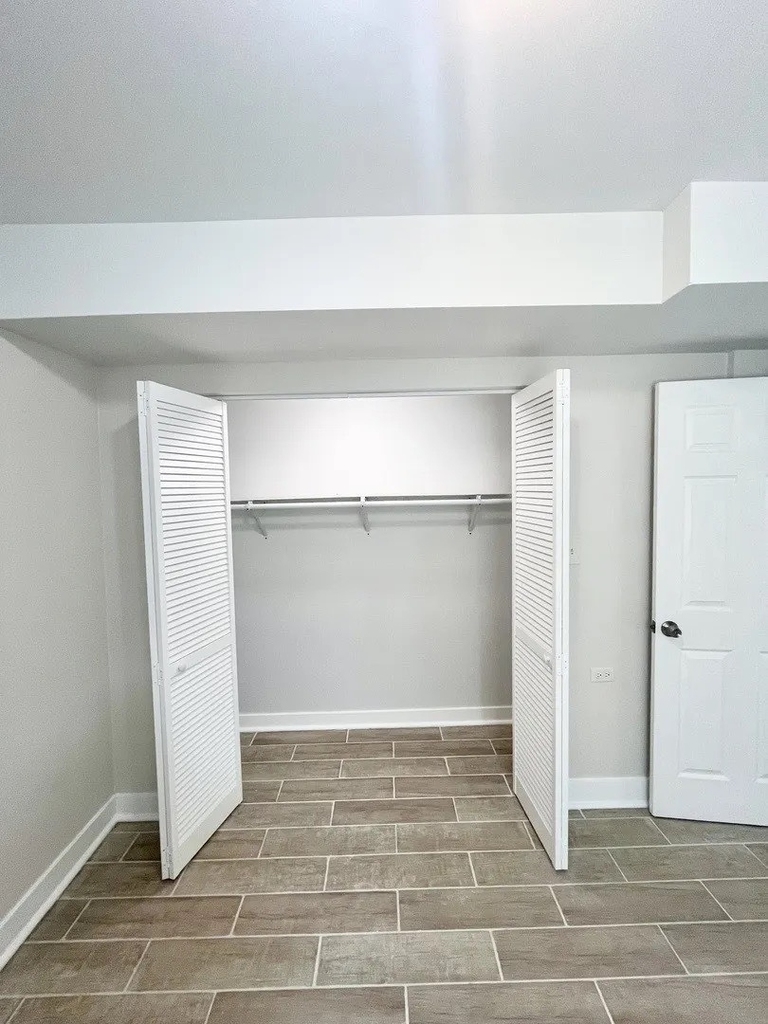 3939 W Iowa Street - Photo 4