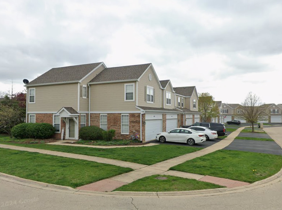 499 Brookside Drive - Photo 0