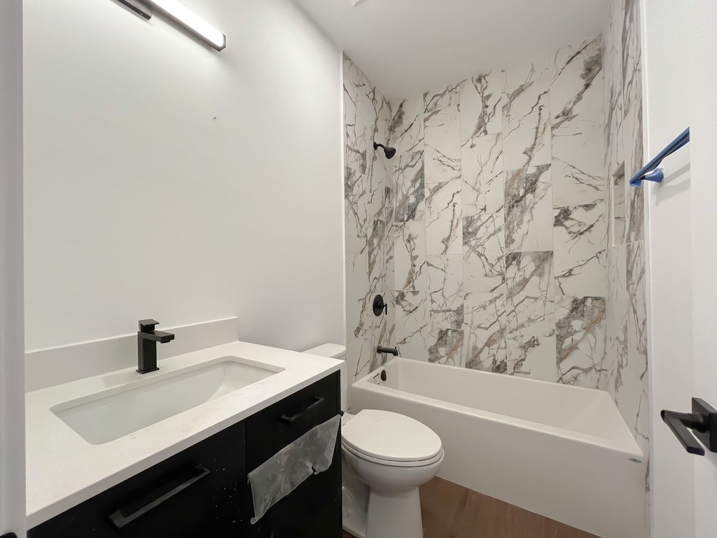 3710 N Kenmore Avenue - Photo 7