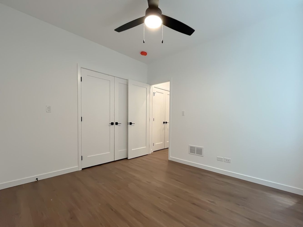 3710 N Kenmore Avenue - Photo 6