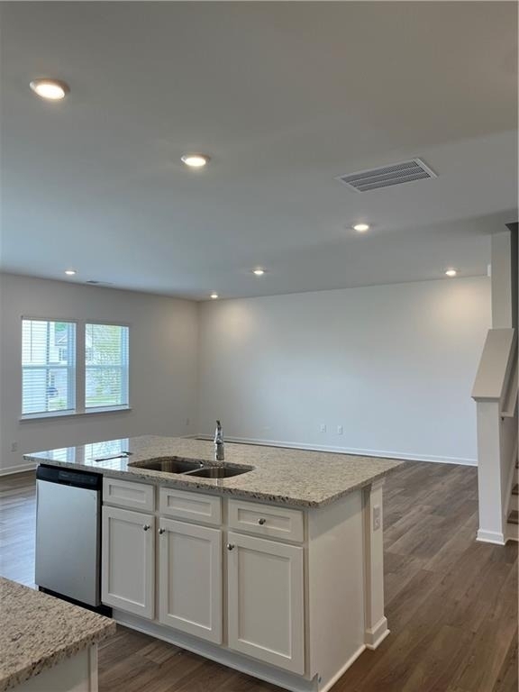 543 Madision Lakeview Drive - Photo 9