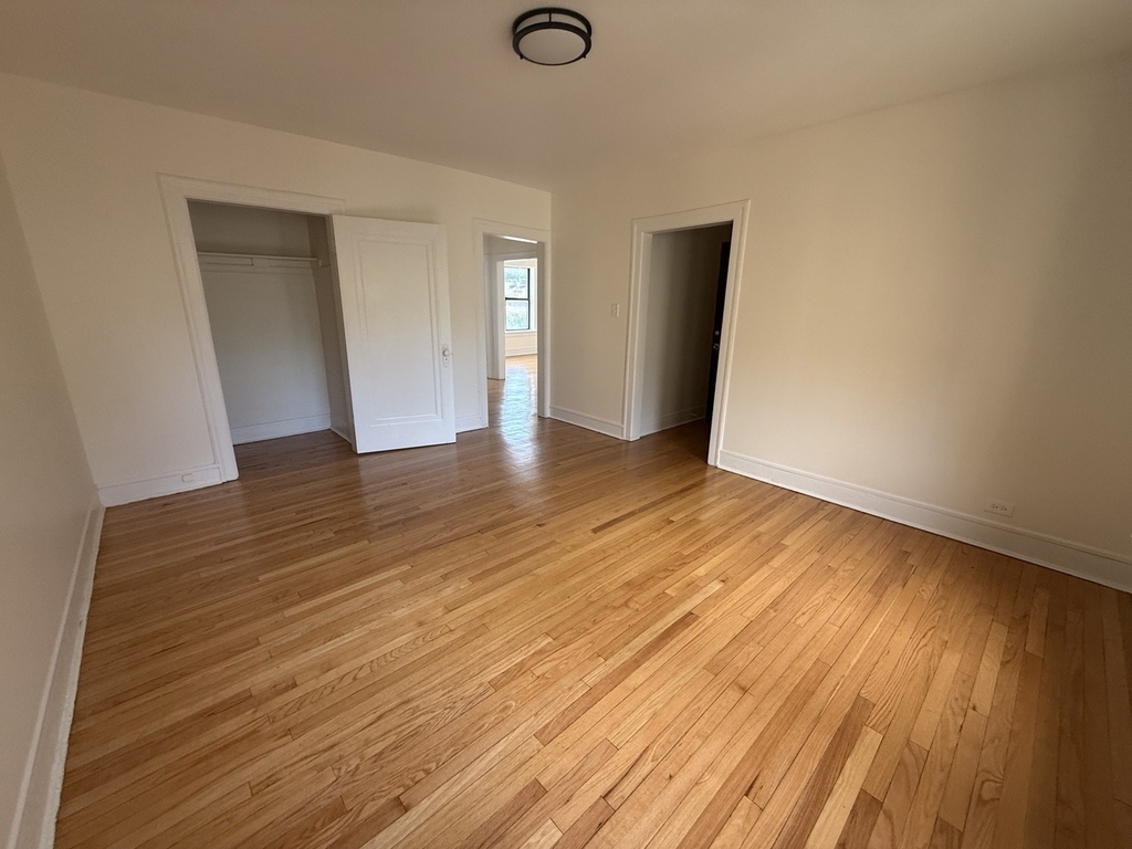 7351 N Damen Avenue - Photo 7