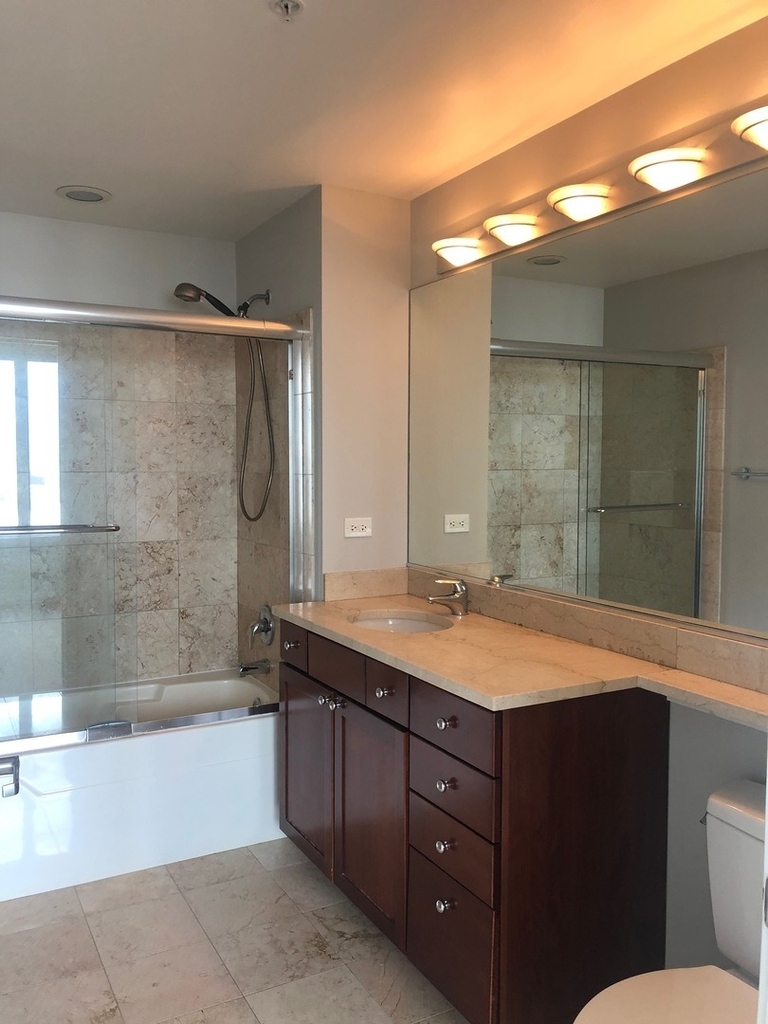 200 N Jefferson Street - Photo 6