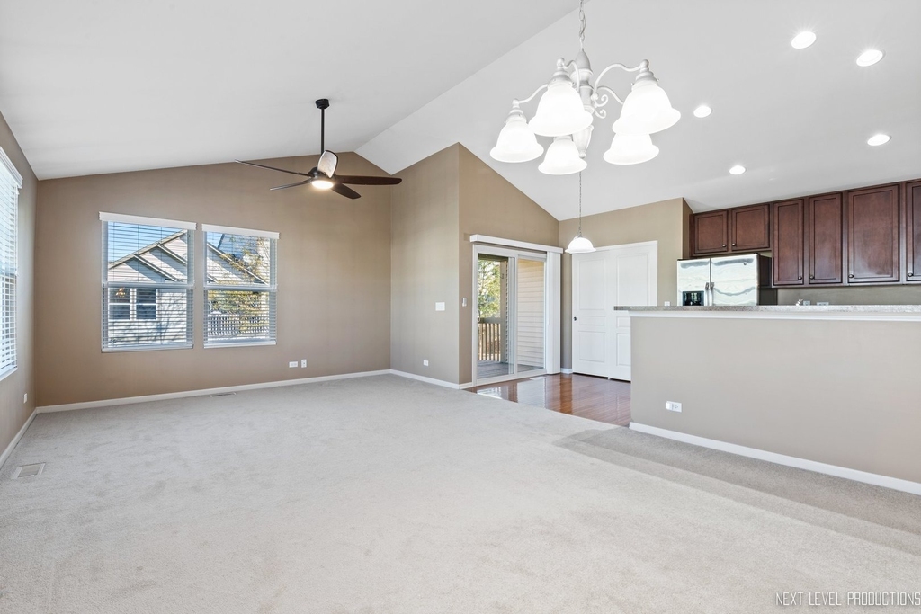 260 Devoe Drive - Photo 9