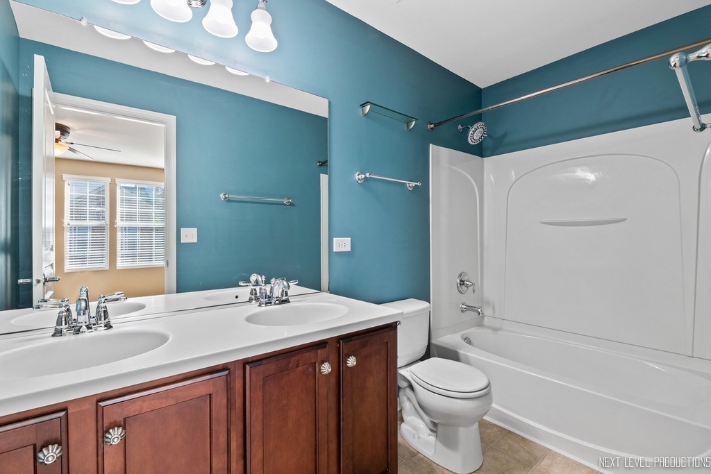 260 Devoe Drive - Photo 17