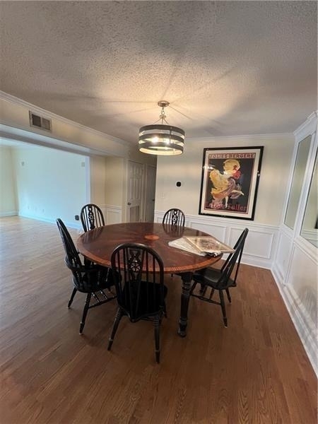 6851 Roswell Road - Photo 12