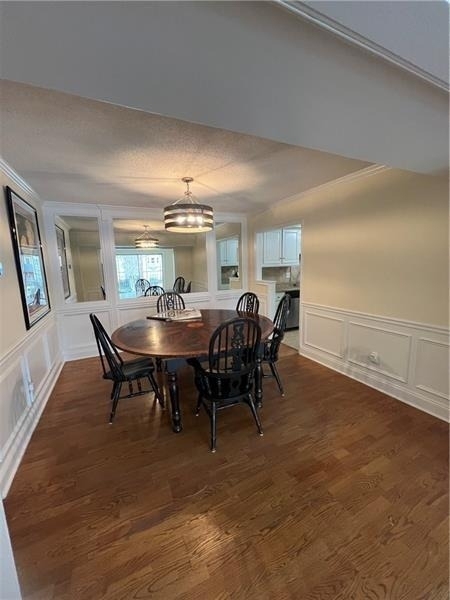 6851 Roswell Road - Photo 13