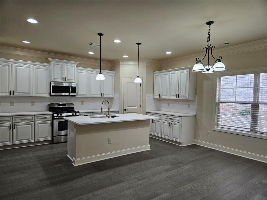 3155 Stonecrest Drive - Photo 7