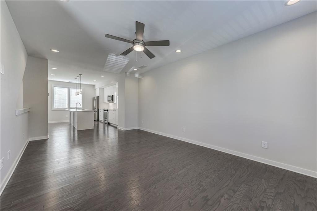 415 Gartrell Street Se - Photo 2