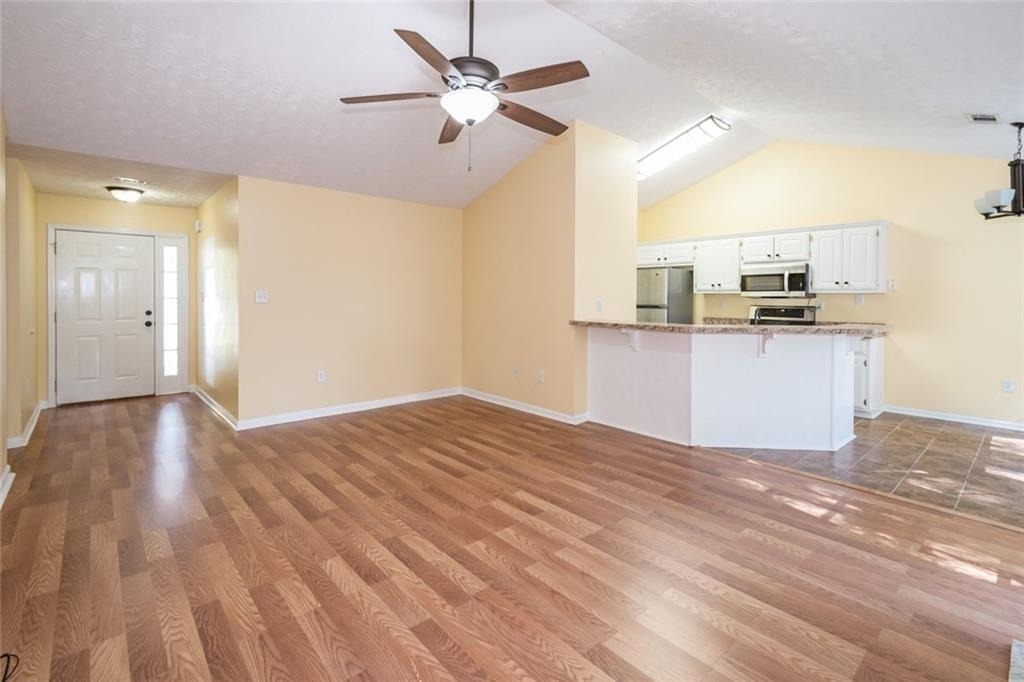 118 Jimmy Reynolds Drive - Photo 1
