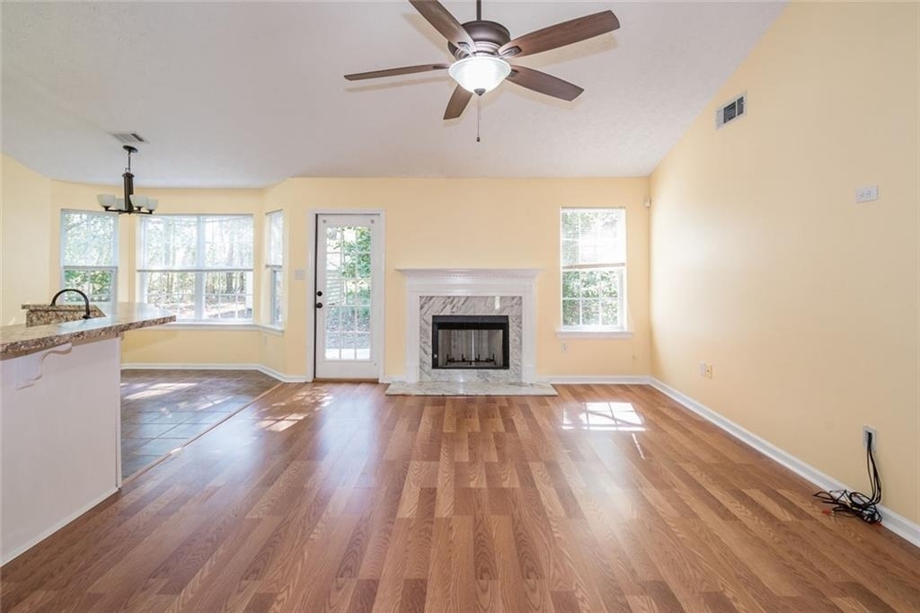 118 Jimmy Reynolds Drive - Photo 2