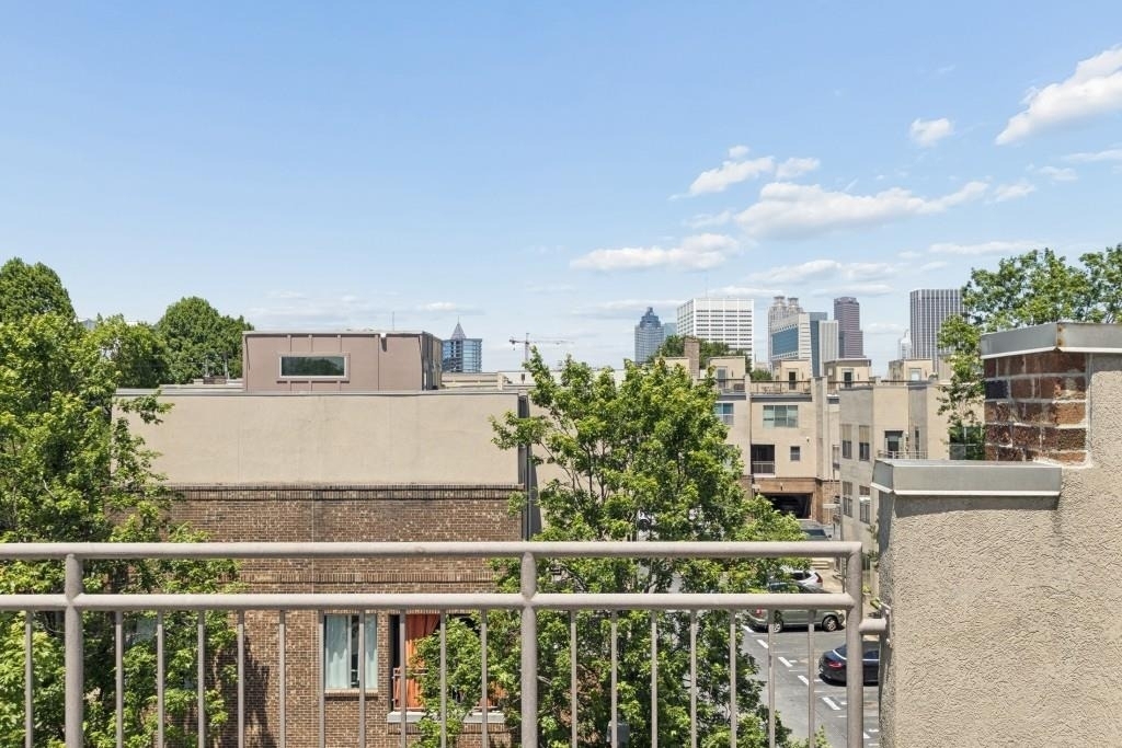 238 Walker Street - Photo 27
