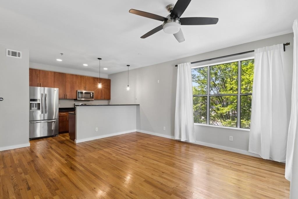 238 Walker Street - Photo 9