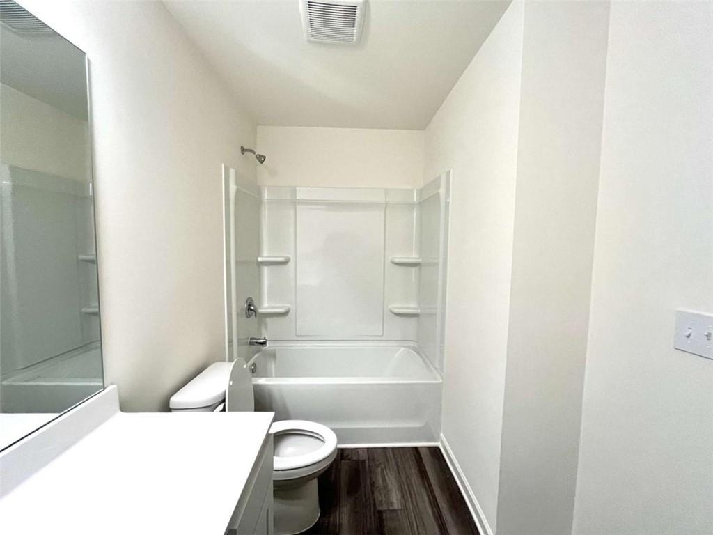 303 Hyde Park - Photo 22