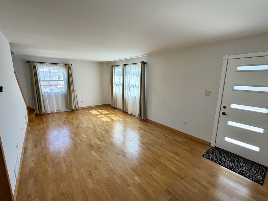 700 Mccarthy Street - Photo 1