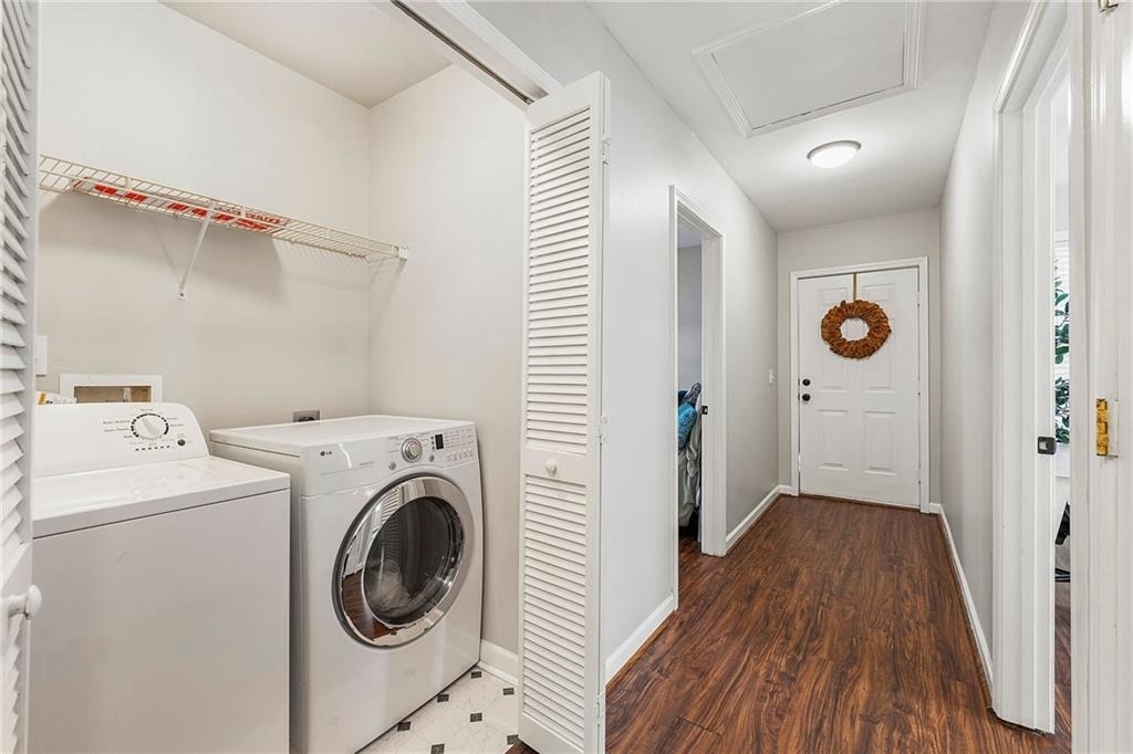 954 Fern Avenue Se - Photo 10