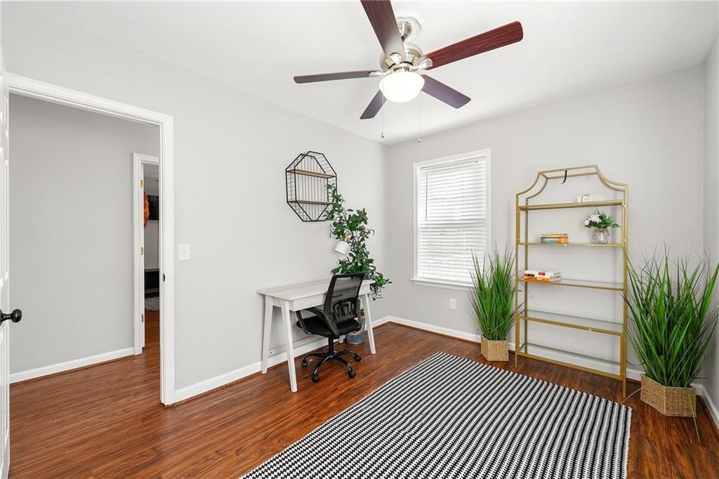 954 Fern Avenue Se - Photo 11
