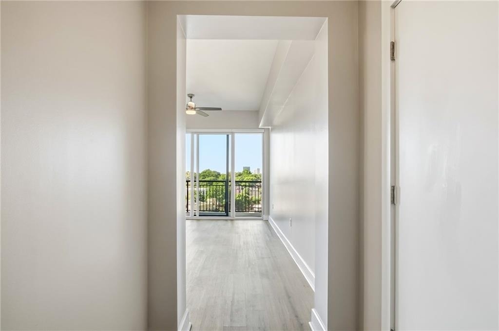 222 12th Street Ne - Photo 1