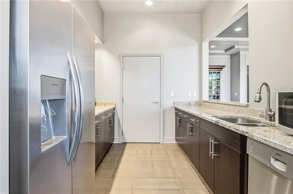 222 12th Street Ne - Photo 32