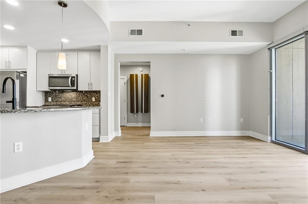 222 12th Street Ne - Photo 24