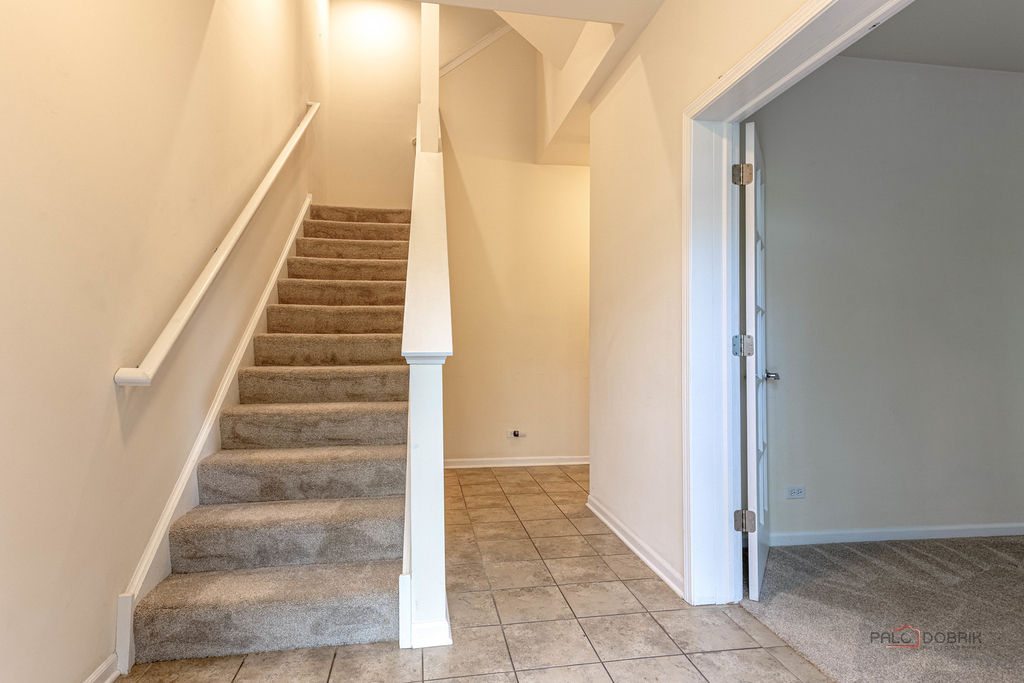 409 Alpine Springs Drive - Photo 2
