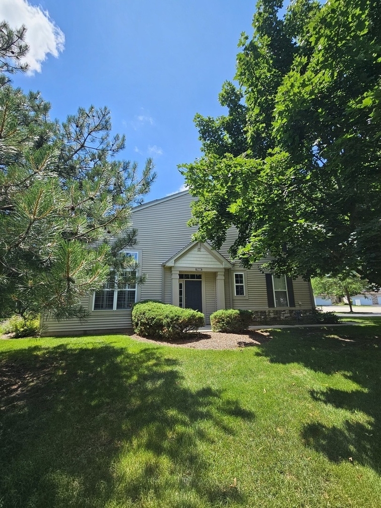 749 Dillon Court - Photo 4