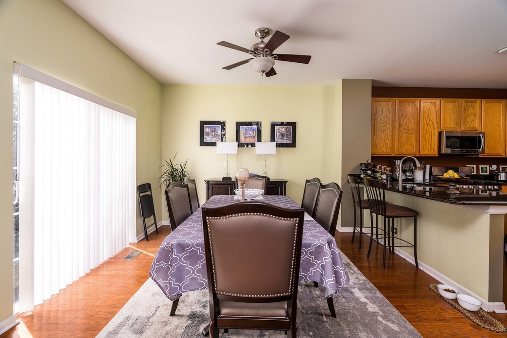 749 Dillon Court - Photo 9