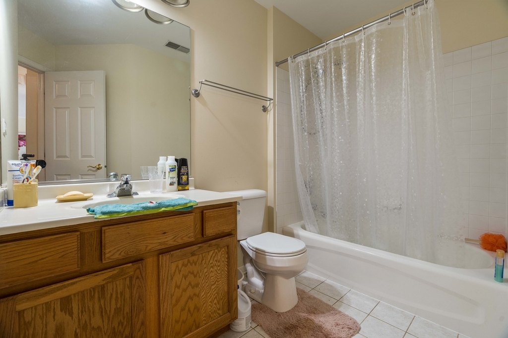 749 Dillon Court - Photo 16