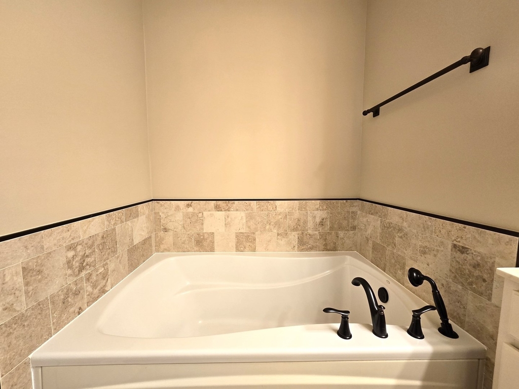 5311 Wildspring Drive - Photo 8