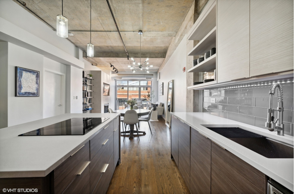 933 W Van Buren Street - Photo 10