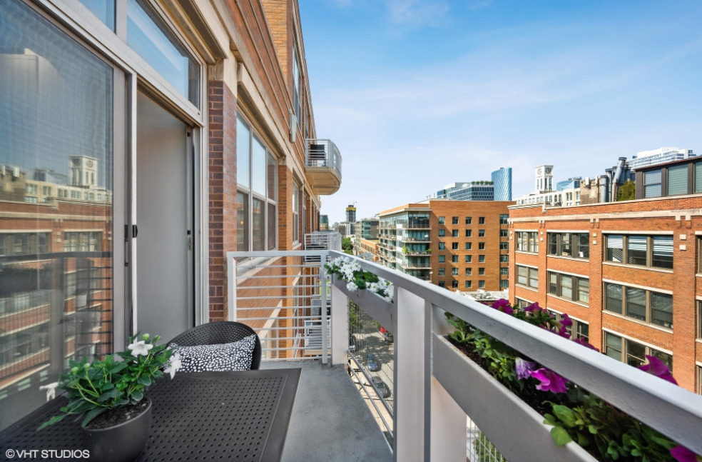 933 W Van Buren Street - Photo 20